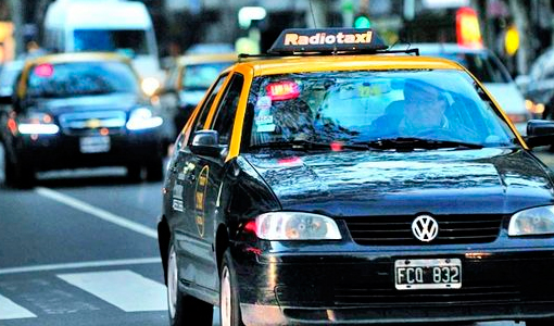 Aumento del 10% en los Taxis