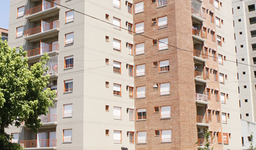 El IVC entregó viviendas a familias en Villa Riachuelo El IVC entregó viviendas a familias en Villa Riachuelo