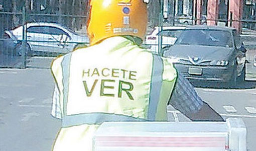 Por la seguridad de los motociclistas Por la seguridad de los motociclistas