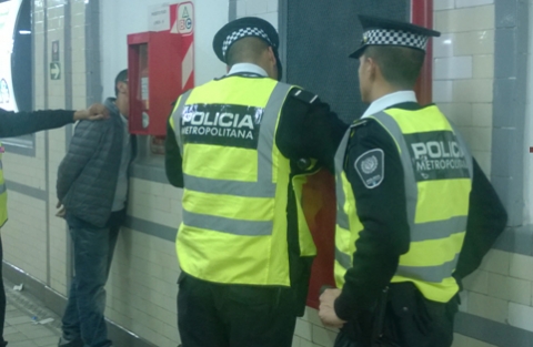 Desarticulan banda de arrebatadores en el Subterráneo Desarticulan banda de arrebatadores en el Subterráneo