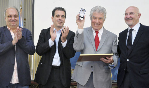 Chico Novarro es Ciudadano Ilustre Chico Novarro es Ciudadano Ilustre