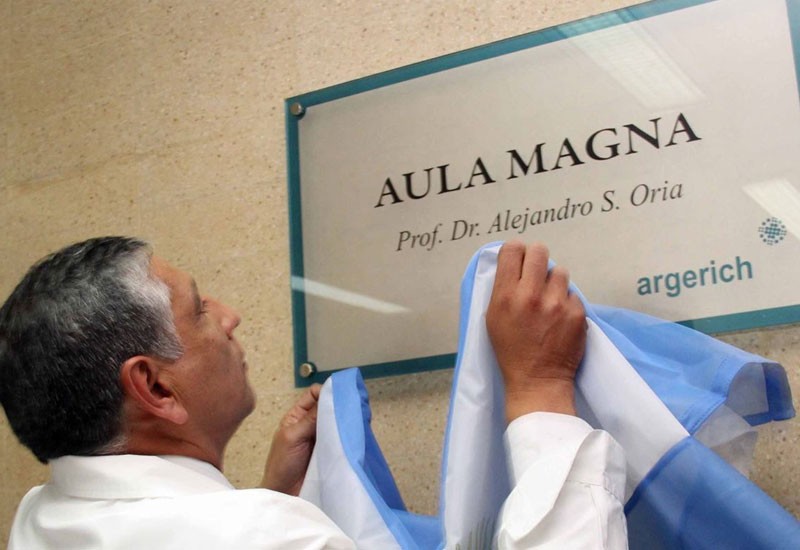 Aula Magna del Argerich nombrada “Dr. Alejandro S. Oria” Aula Magna del Argerich nombrada “Dr. Alejandro S. Oria”