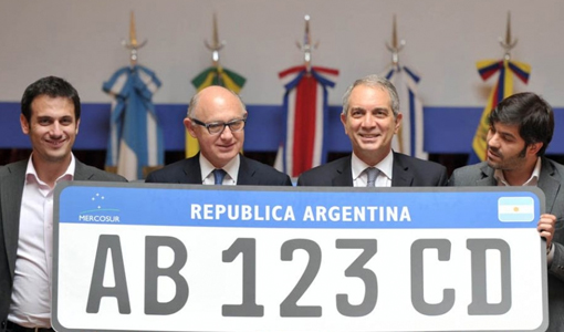 Los autos nuevos estrenan la patente del Mercosur