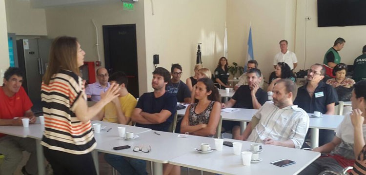 La Legislatura brindó cursos sobre primeros auxilios La Legislatura brindó cursos sobre primeros auxilios