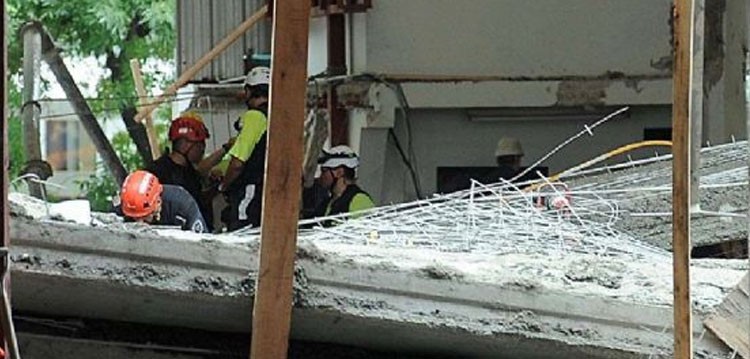 Dos muertos en Barracas tras derrumbarse una cochera