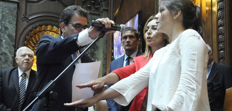 Juraron los nuevos legisladores porteños Juraron los nuevos legisladores porteños