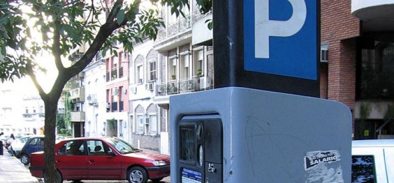 El estacionamiento medido en la Ciudad aumentará de 3 a 4 pesos