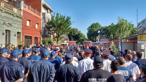 Homenaje a 2 años del tragico incendio de Barracas