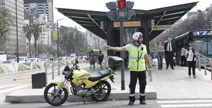 Buscan reducir el tránsito en casi todo el centro porteño