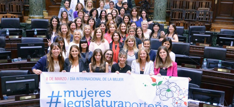 Conmemoración por el Día Internacional de la Mujer