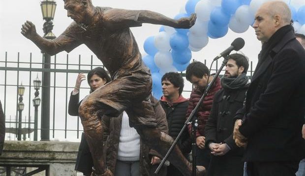 La figura de Messi se sumo al Paseo de la Gloria