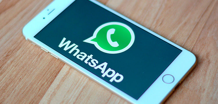 WhatsApp compartirá con Facebook datos de sus usuarios WhatsApp compartirá con Facebook datos de sus usuarios