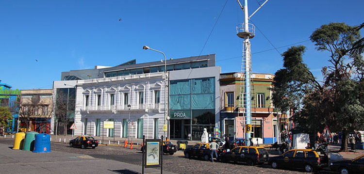 La fundacion PROA presenta la exhibición «La Boca» La fundacion PROA presenta la exhibición «La Boca»