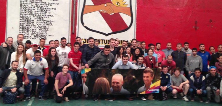 Jóvenes Pro realizaron una jornada deportiva en Barracas Jóvenes Pro realizaron una jornada deportiva en Barracas