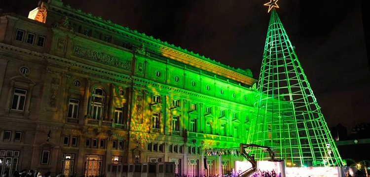 Fiestas navideñas en una ciudad solidaria Fiestas navideñas en una ciudad solidaria