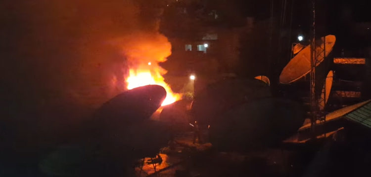 Un depósito de papeles se incendió en Parque Patricios Un depósito de papeles se incendió en Parque Patricios
