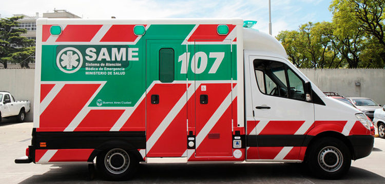 Moderna ambulancia que se incorpora a la flota del SAME
