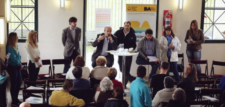 Reunión sobre Espacio Público en el barrio de Barracas Reunión sobre Espacio Público en el barrio de Barracas