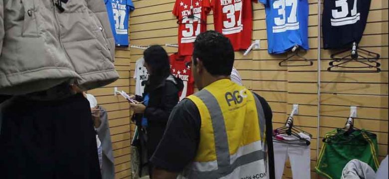 Clausuraron en Balvanera locales que vendían ropa trucha Clausuraron en Balvanera locales que vendían ropa trucha