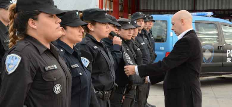 Entregaron chalecos antibala para la Policía de la Ciudad