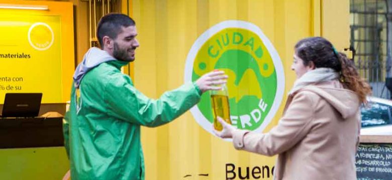 Ya se recolectaron más de 10 mil litros de aceite para reciclar Ya se recolectaron más de 10 mil litros de aceite para reciclar