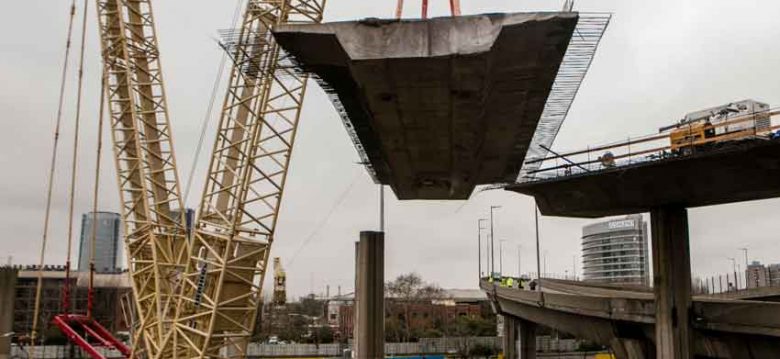 Adiós a la rampa abandonada de la Autopista 25 de Mayo 