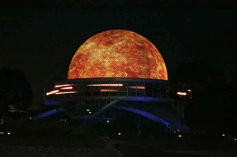 Se realizo la reinauguración del Planetario en Palermo