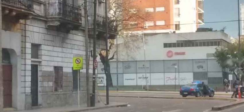 Continúa el corte en el puente Nicolas Avellaneda de La Boca Continúa el corte en el puente Nicolas Avellaneda de La Boca
