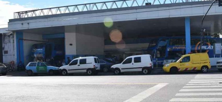 Desalojan estación de servicio peligrosa para los vecinos de Barracas Desalojan estación de servicio peligrosa para los vecinos de Barracas