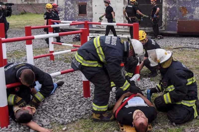 Simulacro de accidente en el Ferrocarril Belgrano Sur