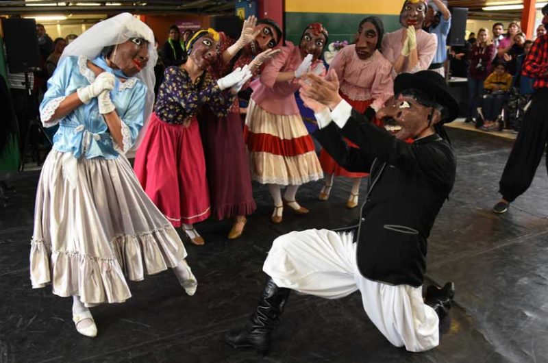 Festejo por el Mes de la Tradición y el 30° Aniversario del Hospital Garrahan Festejo por el Mes de la Tradición y el 30° Aniversario del Hospital Garrahan
