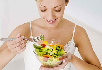 Salud: Comer lento y cuatro veces al día