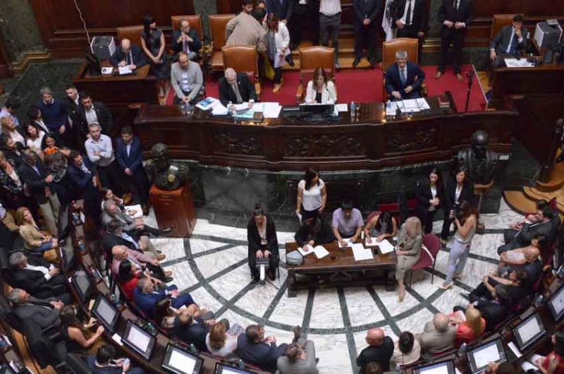 Juraron los 30 nuevos legisladores de la ciudad de Buenos Aires Juraron los 30 nuevos legisladores de la ciudad de Buenos Aires
