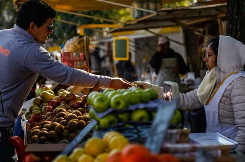 Las ferias barriales funcionarán por la tarde en diciembre