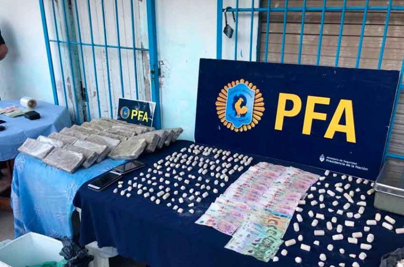 Secuestraron marihuana y dosis de paco en Barracas y La Boca Secuestraron marihuana y dosis de paco en Barracas y La Boca
