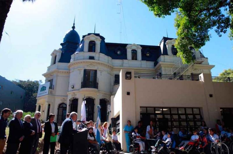 Se inauguró nuevas aulas en el Instituto VITRA