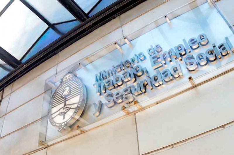 Podrían mudar el Ministerio de Trabajo a Barracas Podrían mudar el Ministerio de Trabajo a Barracas