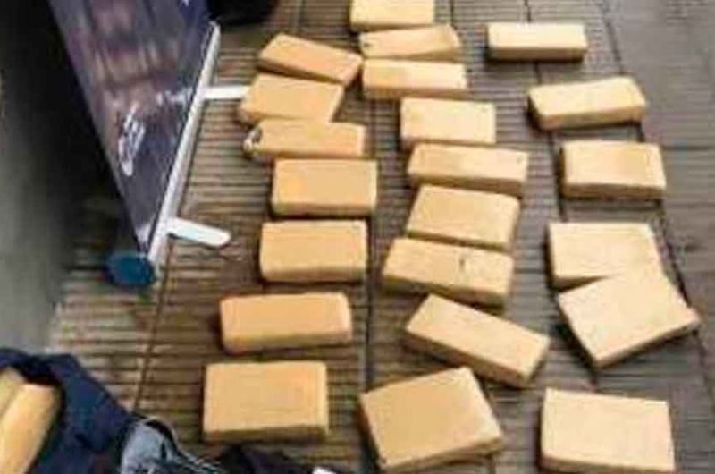 Tenía más de 20 kilos de marihuana en el auto Tenía más de 20 kilos de marihuana en el auto