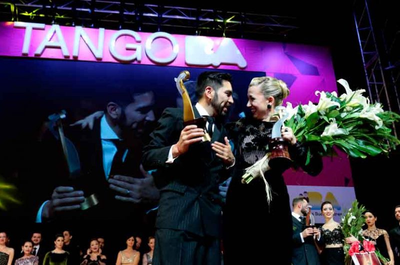 Una pareja de Buenos Aires ganadores en «Tango de Pista»