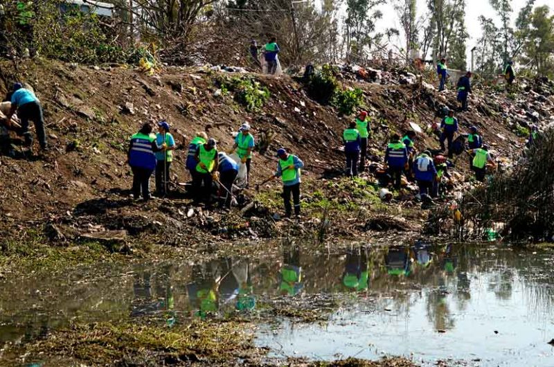 Operativo de limpieza de márgenes del Riachuelo