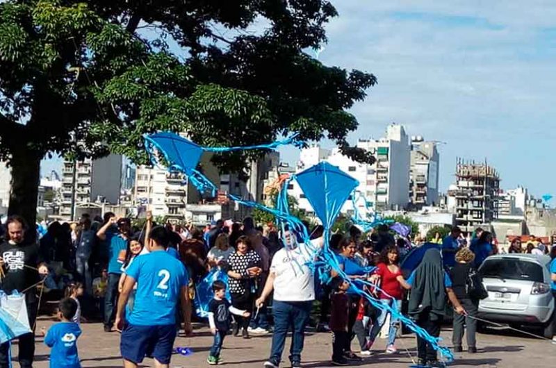 Barriletes por los derechos de las personas con autismo Barriletes por los derechos de las personas con autismo