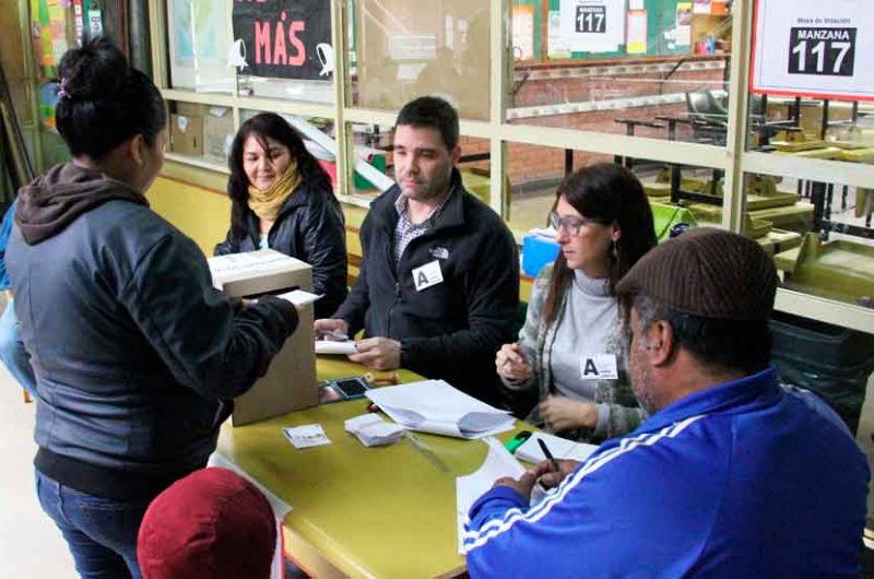 Suspendieron las elecciones de la Junta vecinal de Villa 21-24 Suspendieron las elecciones de la Junta vecinal de Villa 21-24