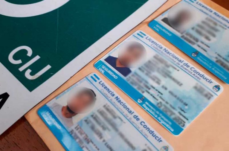 Allanamientos por falsificación de registros de conducir Allanamientos por falsificación de registros de conducir