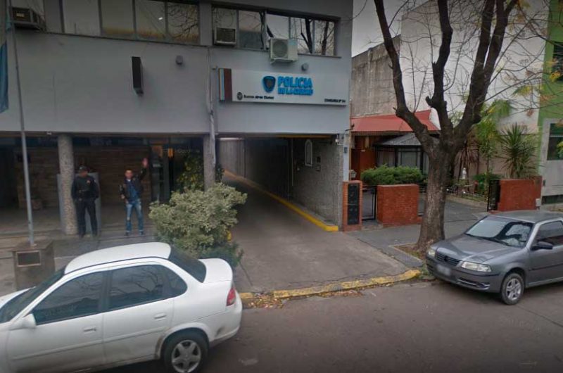 Policías fueron pasados a disponibilidad por no ayudar en una detención Policías fueron pasados a disponibilidad por no ayudar en una detención