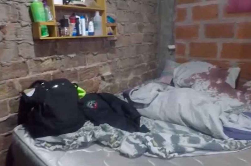 Encontró a su novia con su mejor amigo y lo mató a puñaladas Encontró a su novia con su mejor amigo y lo mató a puñaladas
