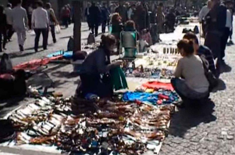 Ordenan al Gobierno legalizar la feria artesanal de calle Perú Ordenan al Gobierno legalizar la feria artesanal de calle Perú