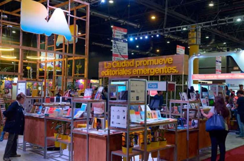 Stand de la Ciudad en la Feria Internacional del Libro