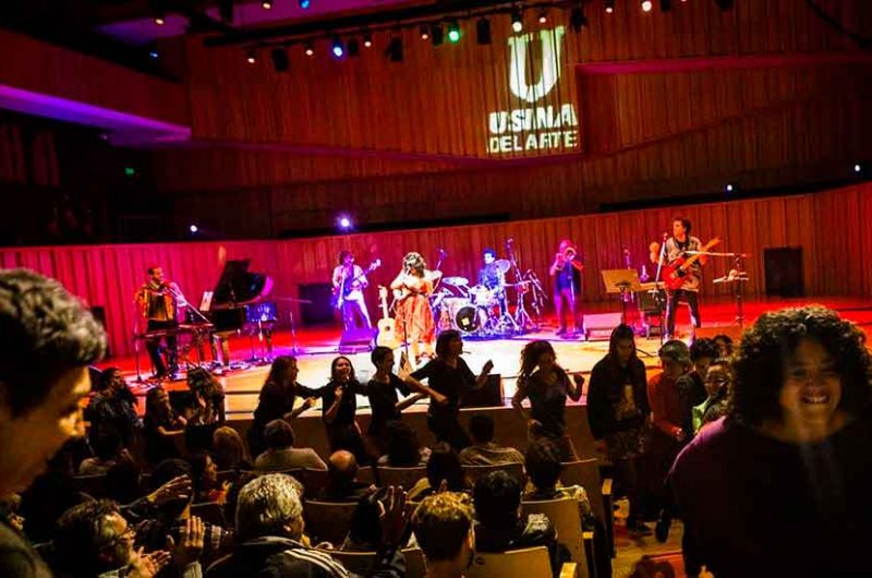 Agrupación de cámara Vocal Consonante en la Usina