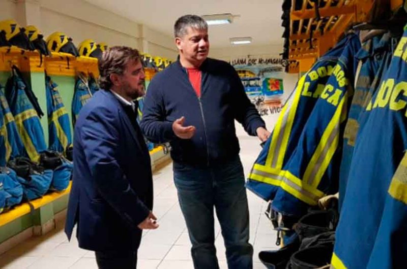 Director del Ministerio de Seguridad visitó a los Bomberos de La Boca