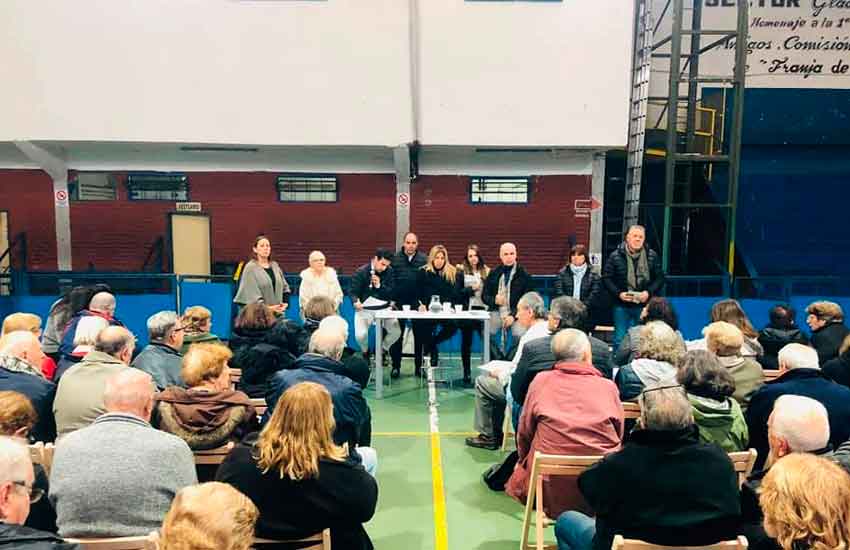 Reunión de vecinos con Horacio Rodríguez Larreta en Pompeya